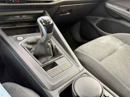 Volkswagen Golf 2.0L TDI 115CV LIFE FIRST occasion - Photo 11