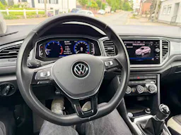 Volkswagen T-Roc 2.0L TDI 150CV CARAT occasion - Photo 17