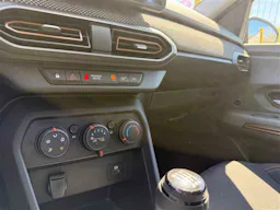 Dacia Sandero Stepway  TCE 90 EXPRESSION occasion - Photo 16