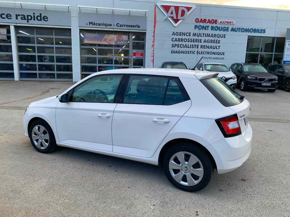 Skoda Fabia  1.0 MPI 60CV AMBIENTE GREENTEC occasion - Photo 3