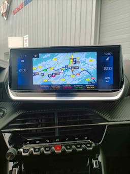 Peugeot 2008  2008 II (2) ALLURE 1.2 PURETECH 130 S&S EAT8 occasion - Photo 10