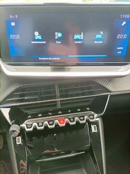 Peugeot 2008  2008 II (2) ALLURE 1.2 PURETECH 130 S&S EAT8 occasion - Photo 16