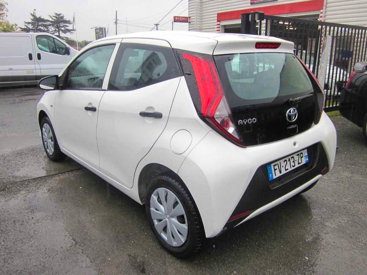 Toyota Aygo  1.00 VVTI 68CV occasion - Photo 5