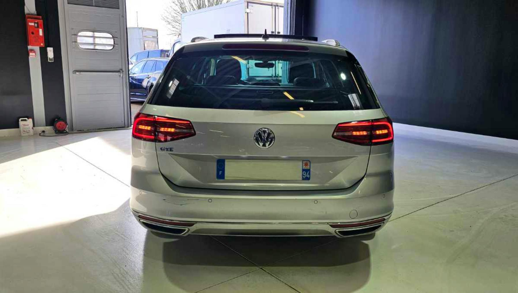 Volkswagen Passat  PASSAT SW 1.4 TSI GTE 218 CH occasion - Photo 6