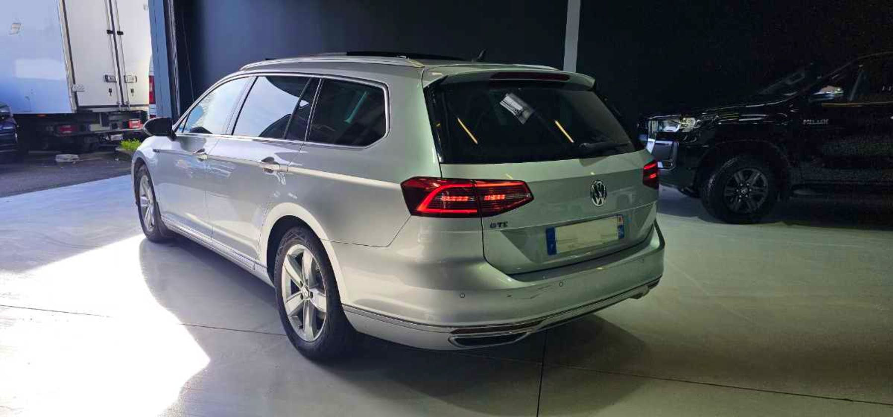 Volkswagen Passat  PASSAT SW 1.4 TSI GTE 218 CH occasion - Photo 7