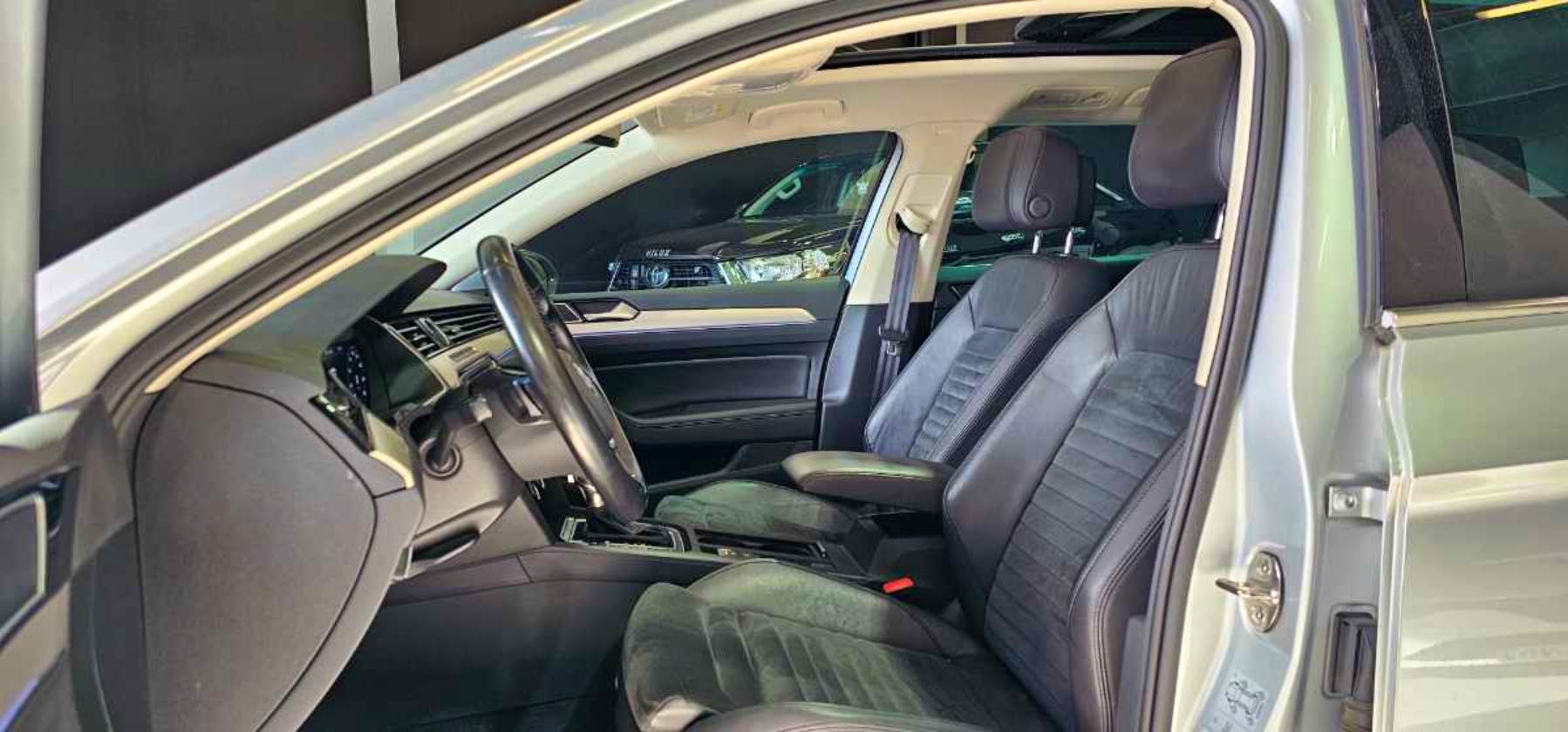 Volkswagen Passat  PASSAT SW 1.4 TSI GTE 218 CH occasion - Photo 9