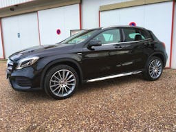 Mercedes Benz Classe GLA  (2) 220 D STARLIGHT EDITION 7G-DCT occasion - Photo 2