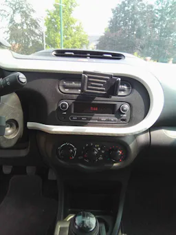 Renault Twingo  TWINGO III 1.0i Tce 65 occasion - Photo 3