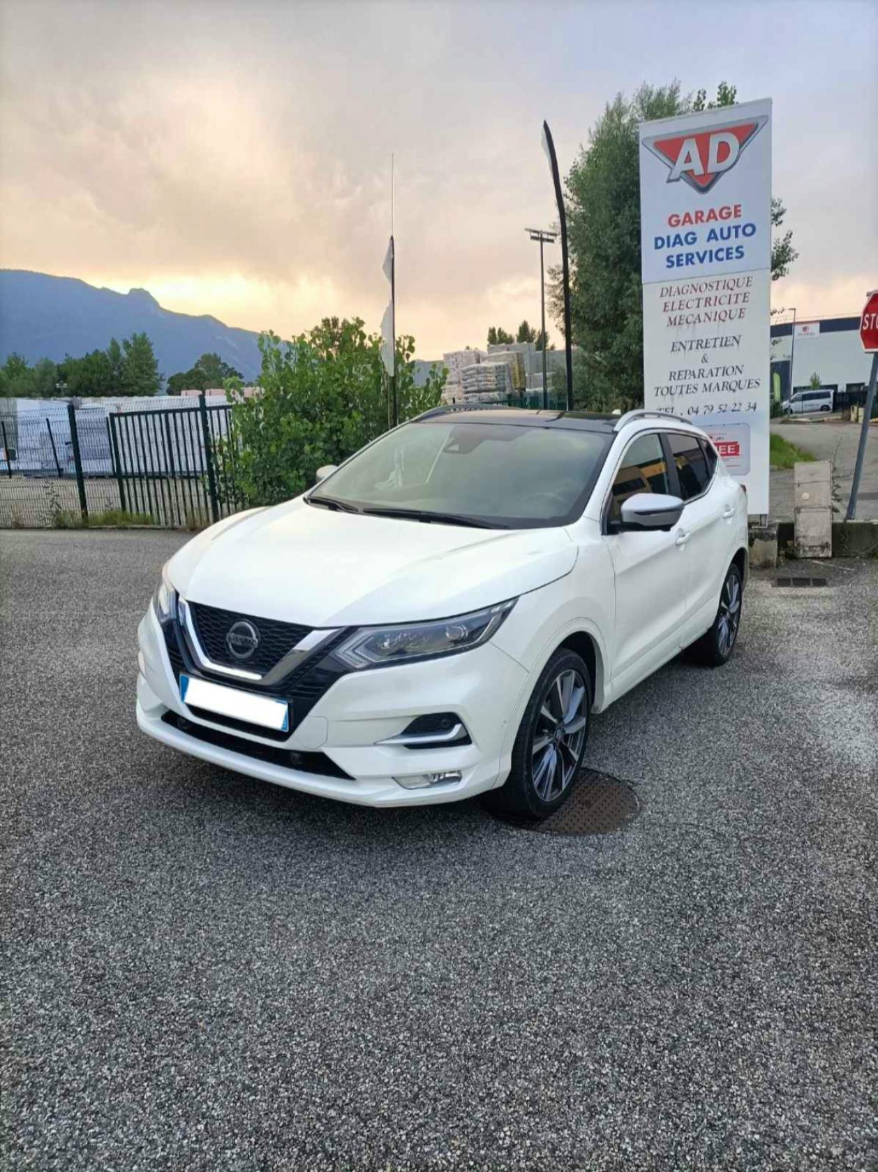 Nissan Qashqai QASHQAI II (2) 1.5 DCT TEKNA + occasion
