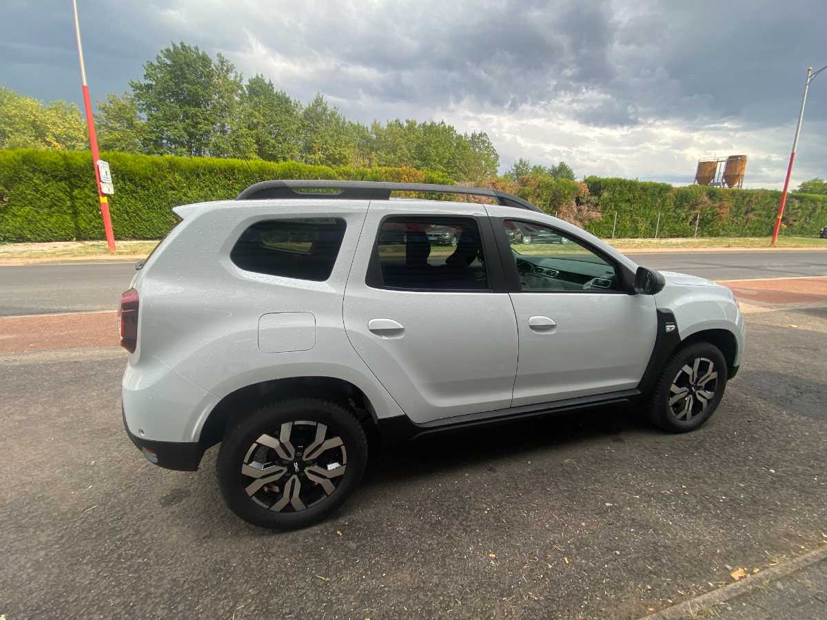Dacia Duster  DUSTER JOURNEY DCI 4X4 occasion - Photo 5