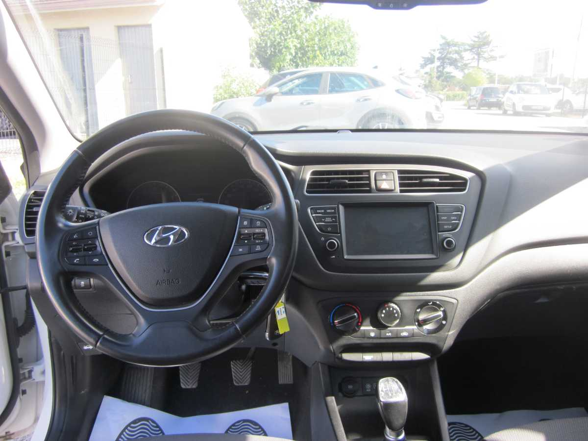 Hyundai i20  1.00 GDI 100CV BUSINES occasion - Photo 7