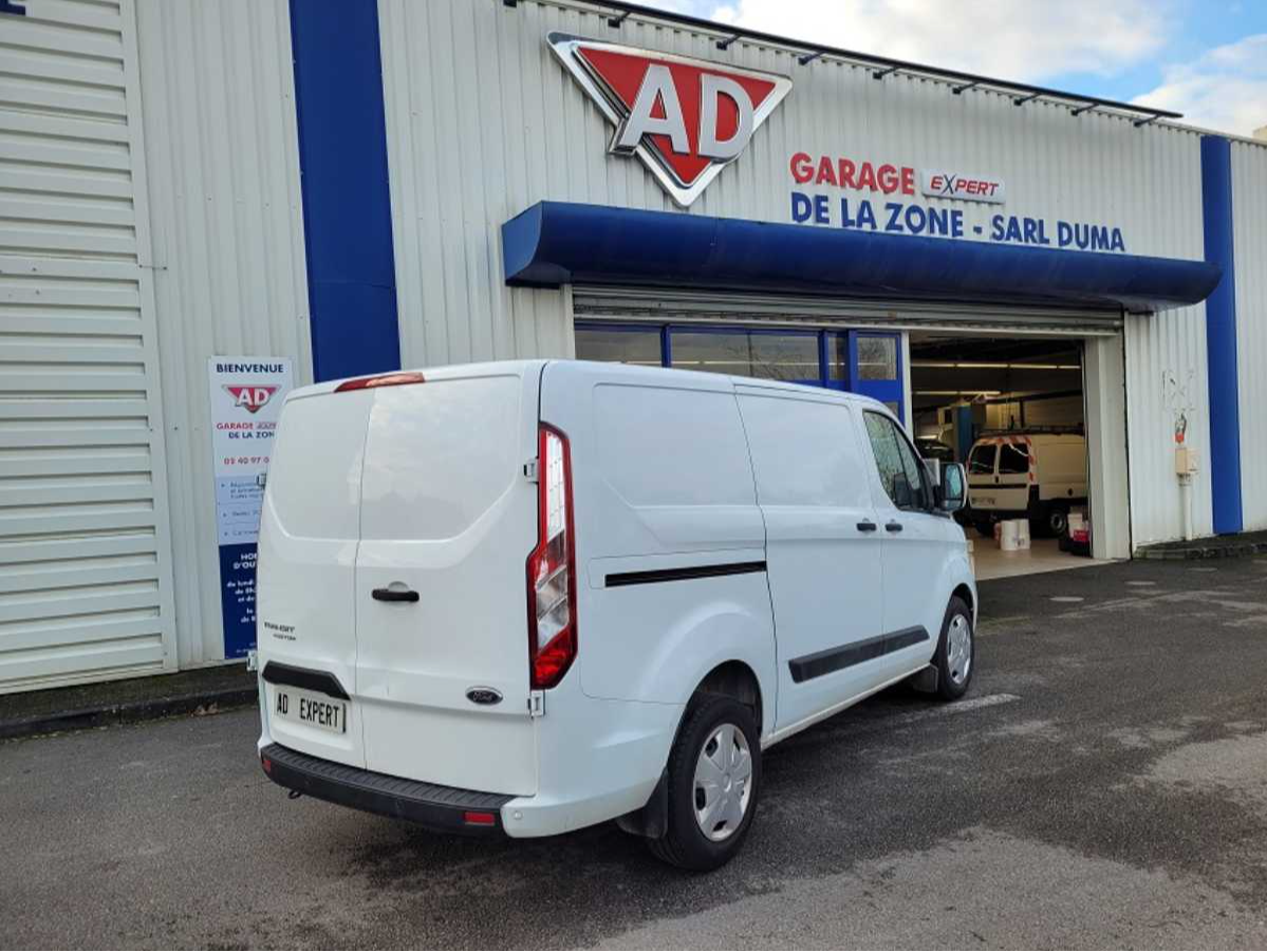 Ford Transit  TRANSIT CUSTOM FG340 L1H1 2.0 ECOBLUE 130ch TREND BUSINESS occasion - Photo 2