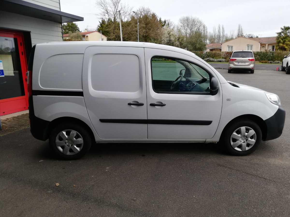 Renault Kangoo  1.5 DCI 90 GRAND CONFORT 3 PLACES occasion - Photo 5