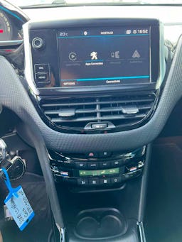 Peugeot 2008  1.5 HDI 100CH occasion - Photo 7