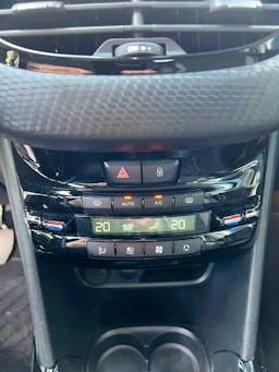 Peugeot 2008  1.5 HDI 100CH occasion - Photo 11