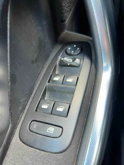 Peugeot 2008 1.5 HDI 100CH occasion - Photo 13