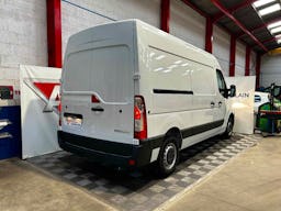 Renault Master  FOURGON GRAND CONFORT FGN TRAC F3300 L2H2 BLUE DCI 135 occasion - Photo 5