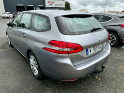 Peugeot 308 SW  BLUEHDI 130 ACTIVE + occasion - Photo 5