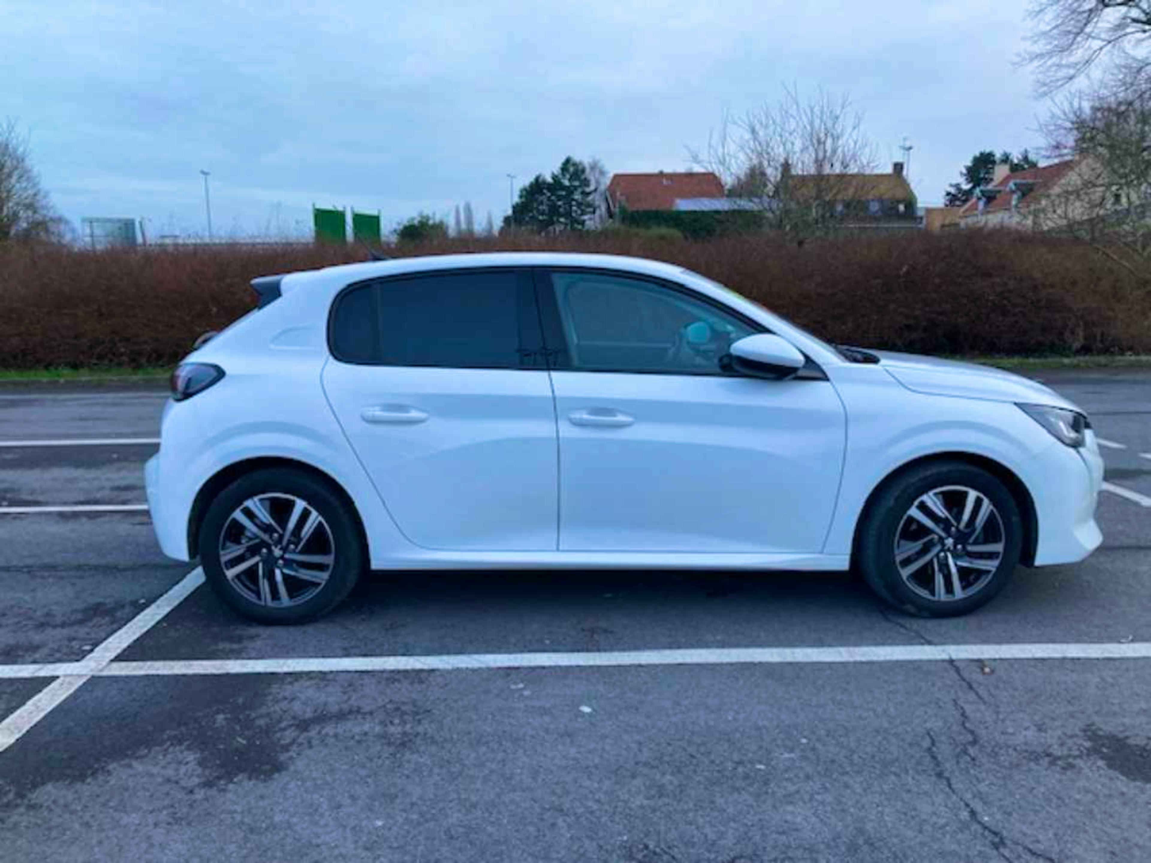 Peugeot 208 PURETHEC 100 S&S BVM6 ALLURE occasion