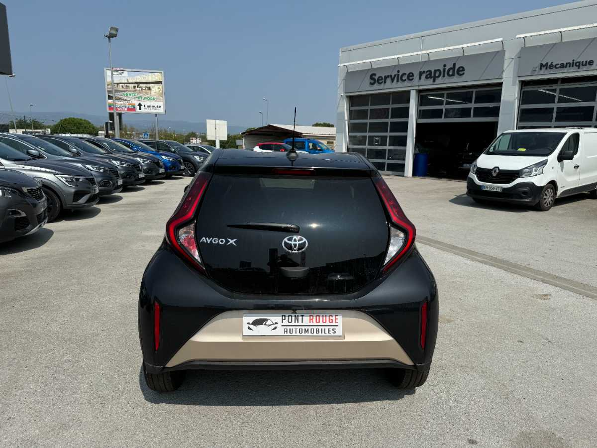 Toyota Aygo  AYGO X 1.0 VVT 72 DESIGN occasion - Photo 4