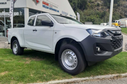 Isuzu D-Max  1.9 4X4 SPACE CAB N60 B MT VENTI- EDITION occasion - Photo 11