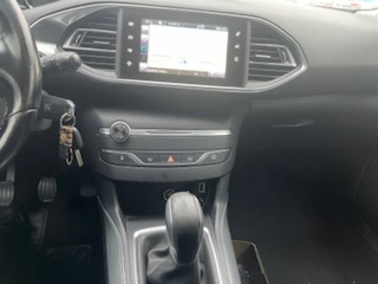 Peugeot 308 SW  1.6 BlueHDi 100 occasion - Photo 7