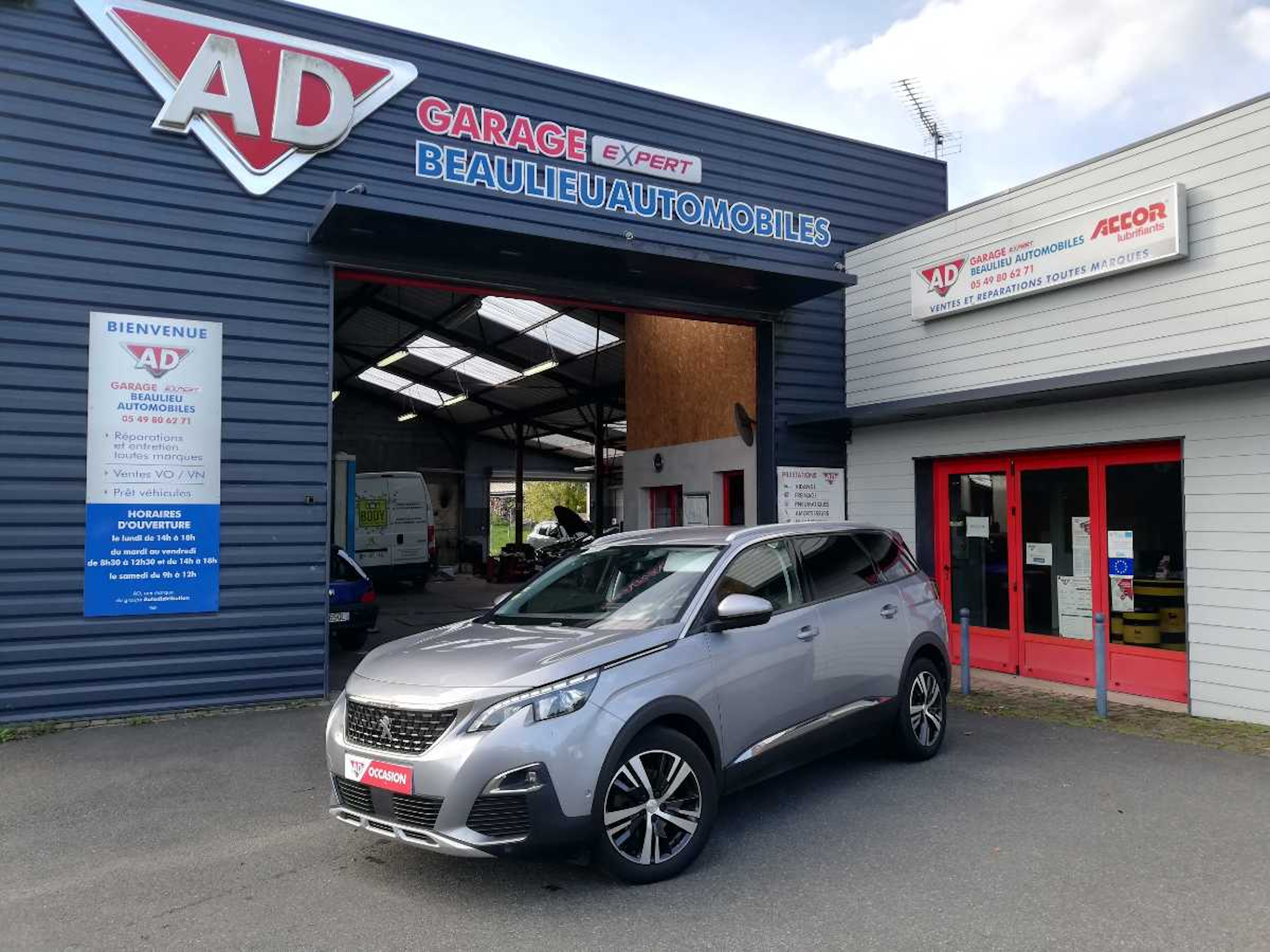 Peugeot 5008 1.5 BLUEHDI 130 ALLURE BUSINESS EAT8 occasion