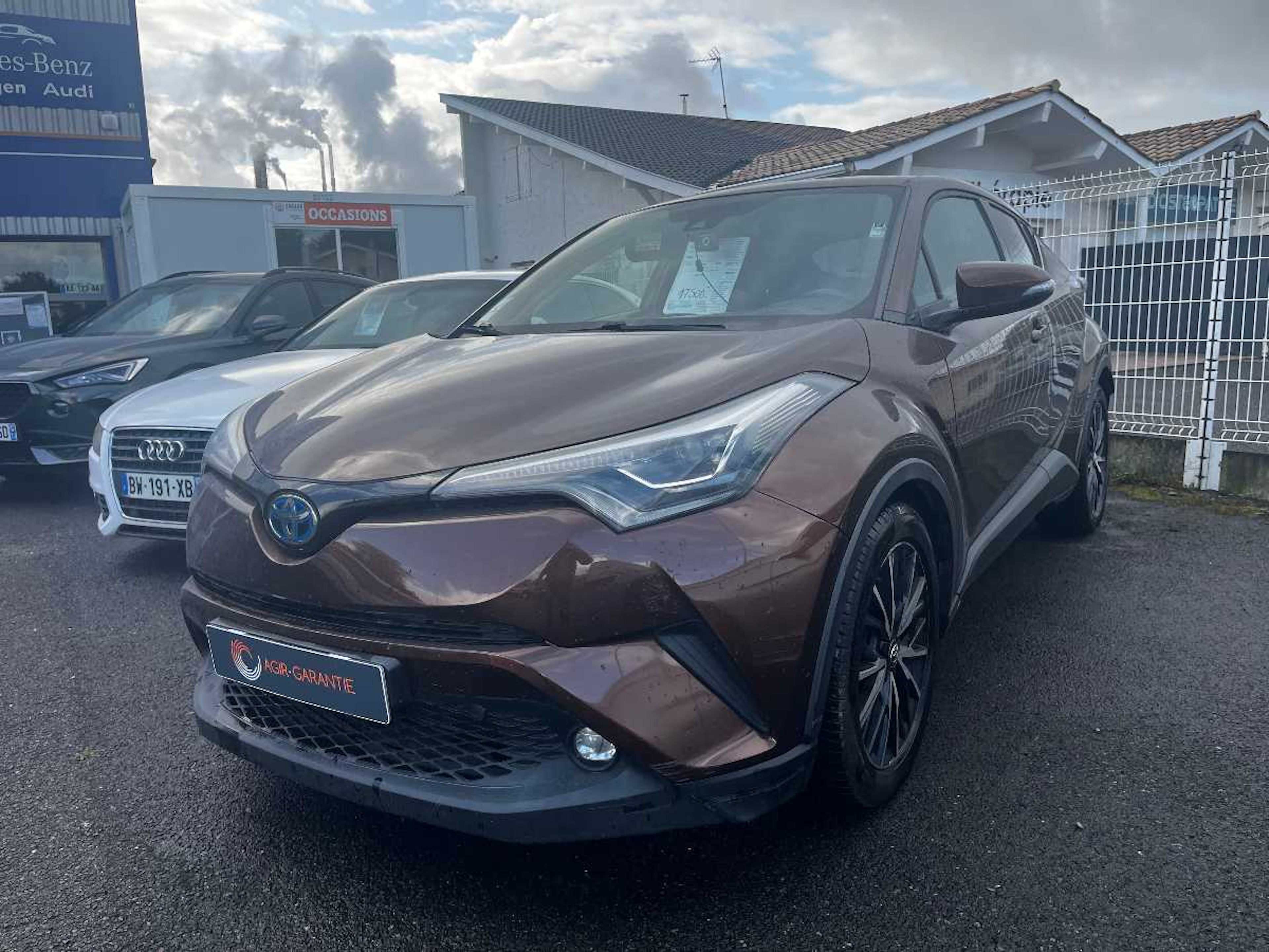 Toyota C-HR 1.8 HYBRID occasion