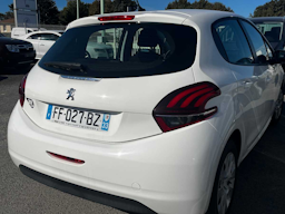 Peugeot 208  208 LIKE occasion - Photo 2