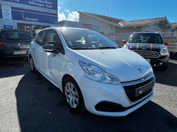 Peugeot 208  208 LIKE occasion - Photo 10