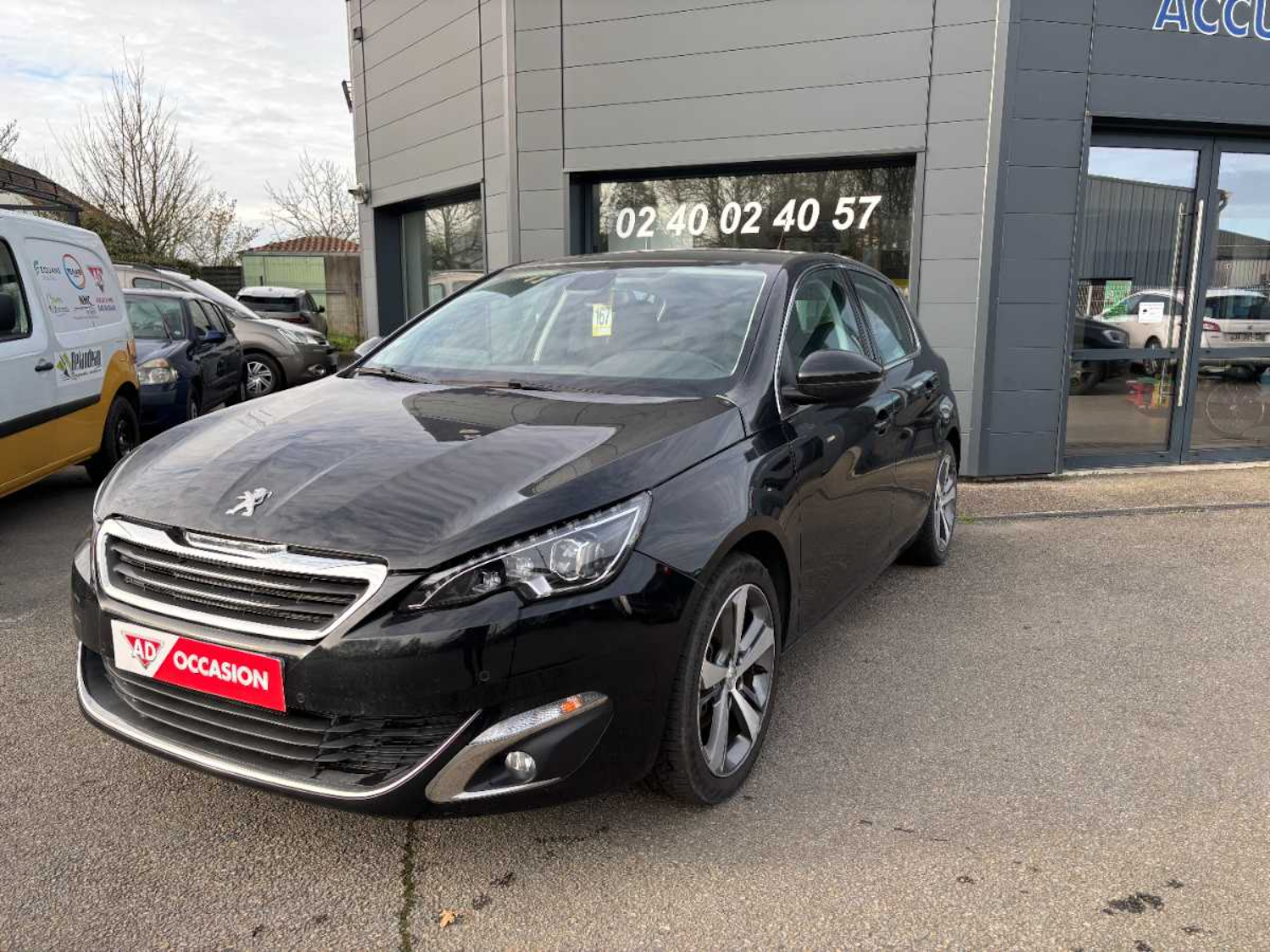 Peugeot 308 1.6 BlueHDi 120 S&S Féline 5 portes (mai 2016) (co2 98) occasion