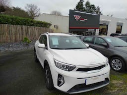 Kia Stonic  KIA STONIC ACTIVE BUSINESS 1.0 T-GDI 120 MHEV DCT7 occasion - Photo 1