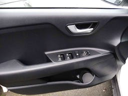 Kia Stonic  KIA STONIC ACTIVE BUSINESS 1.0 T-GDI 120 MHEV DCT7 occasion - Photo 9