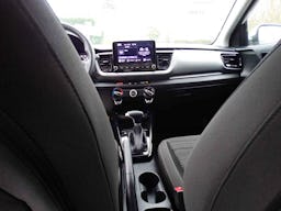 Kia Stonic  KIA STONIC ACTIVE BUSINESS 1.0 T-GDI 120 MHEV DCT7 occasion - Photo 14