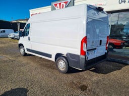 Peugeot Boxer 2.2 BLUE 140 CV occasion - Photo 2