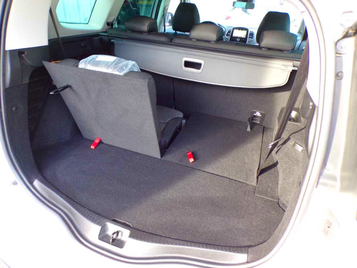 Renault Grand Scenic  1.5 DCI 110CV 7Places- E6 occasion - Photo 6