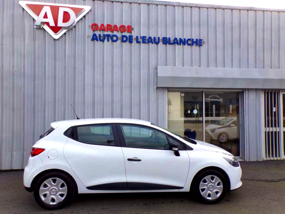 Renault Clio  1.5 DCI 75 AIR SOCIETE 2Places Tva RECUP 4990HT occasion - Photo 8