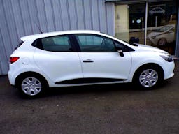 Renault Clio  1.5 DCI 75 AIR SOCIETE 2Places Tva RECUP 4990HT occasion - Photo 9