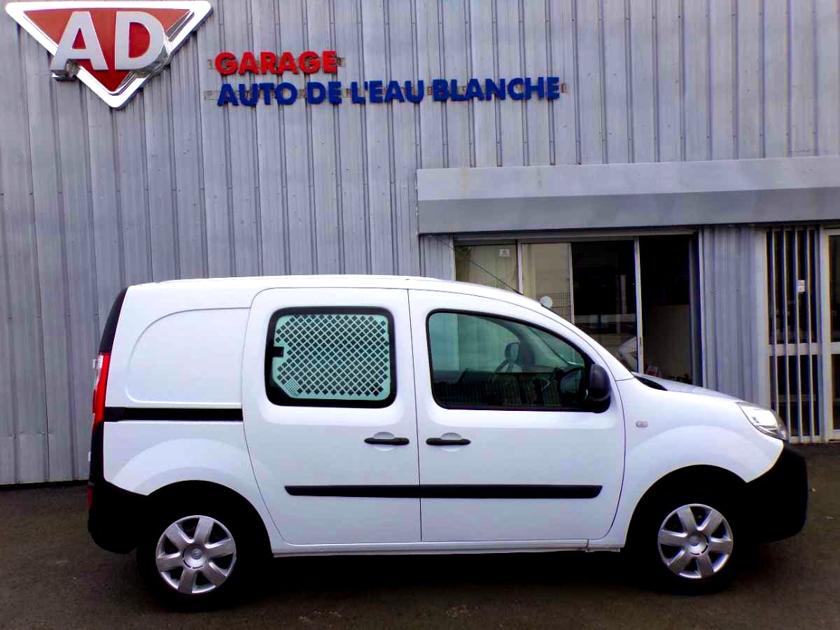 Renault Kangoo  L1 EXTRA 1.5 DCI 90- TVA RECUP 8075HT occasion - Photo 11