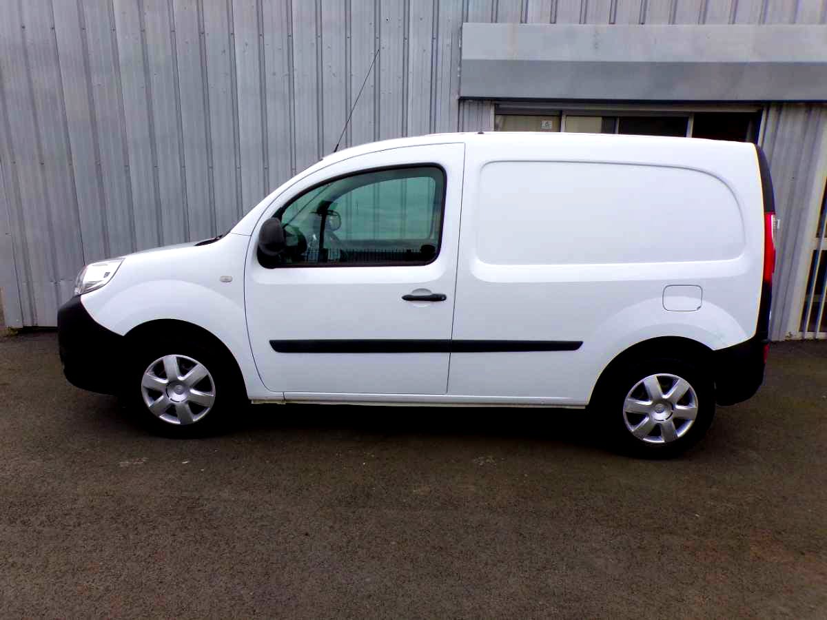 Renault Kangoo  L1 EXTRA 1.5 DCI 90- TVA RECUP 8075HT occasion - Photo 13