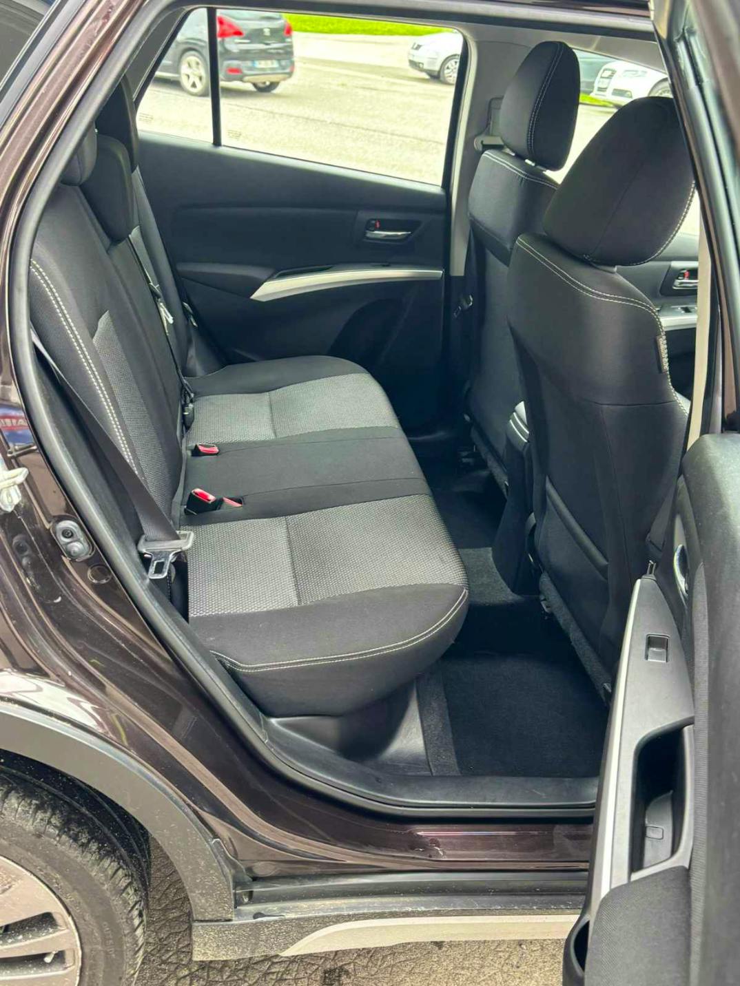 Suzuki SX4 S-cross  SX4 TURBO 1.6DDIS ALL GRIP occasion - Photo 13