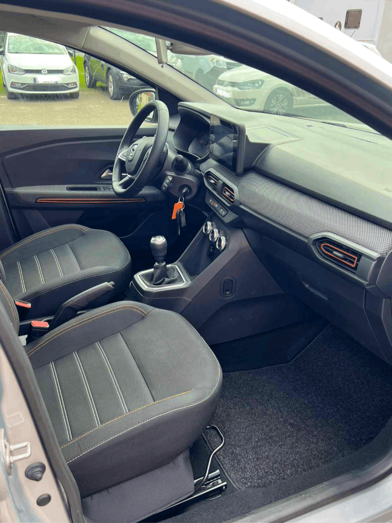 Dacia Sandero  EXPRESSION + occasion - Photo 5