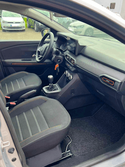 Dacia Sandero  EXPRESSION + occasion - Photo 5