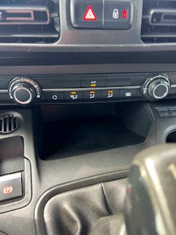 Peugeot Partner  1.5 HDI 100C H PRENIUM occasion - Photo 13