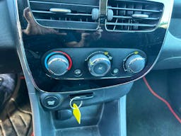 Renault Clio  0.9 TCE occasion - Photo 8