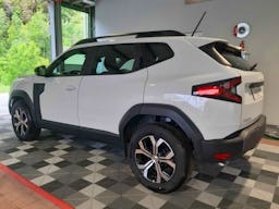 Dacia Duster  TCe 130 4x4 Expression occasion - Photo 4