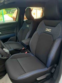 Dacia Duster  TCe 130 4x4 Expression occasion - Photo 8