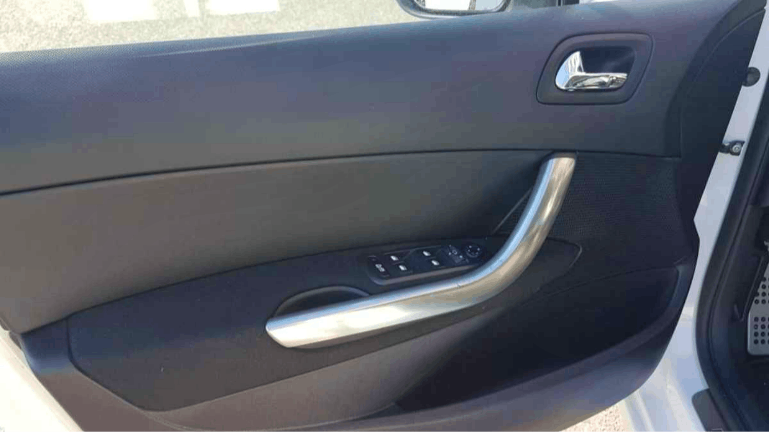 Peugeot 308  1.6 HDI 112 SPORTIUM occasion - Photo 10