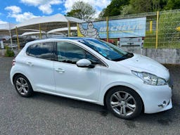 Peugeot 208  1.6 HDI occasion - Photo 2