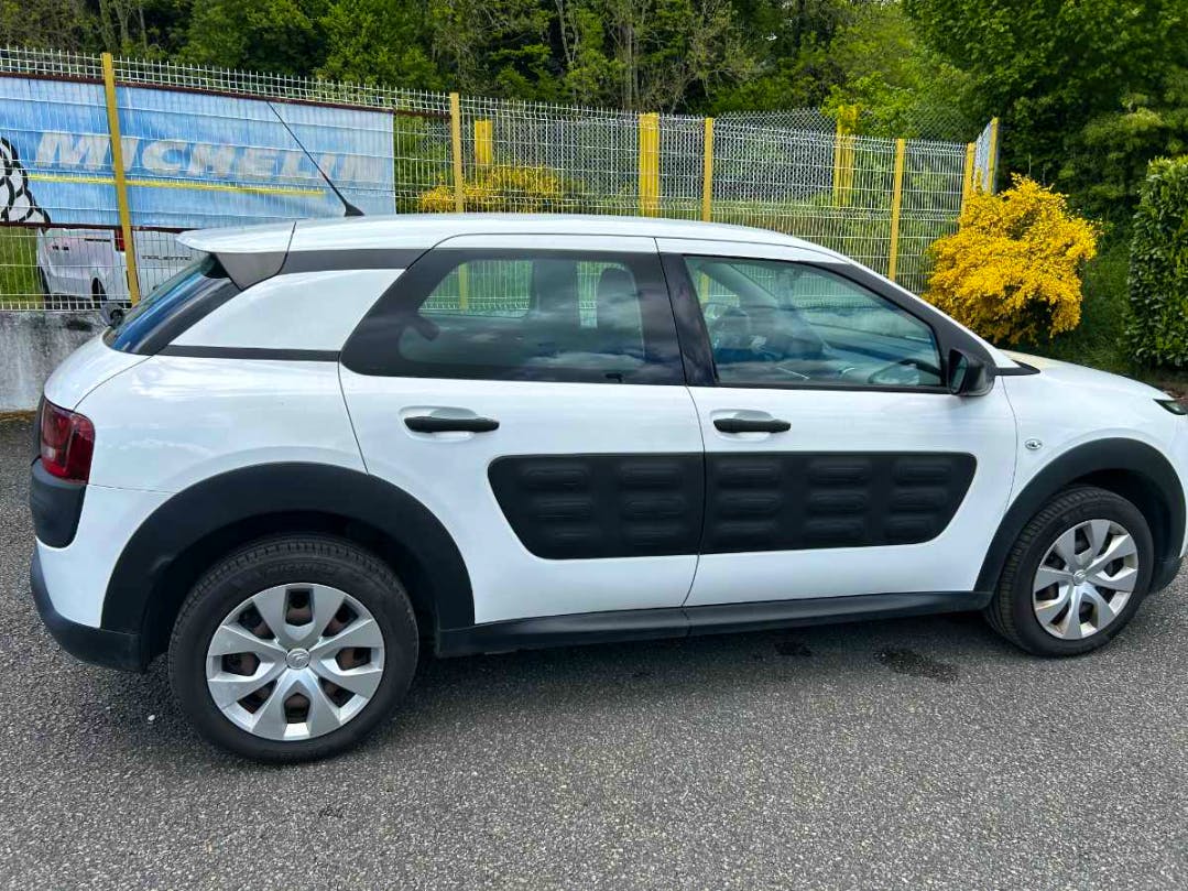 Citroën C4 Cactus  1.2 VTI occasion - Photo 3